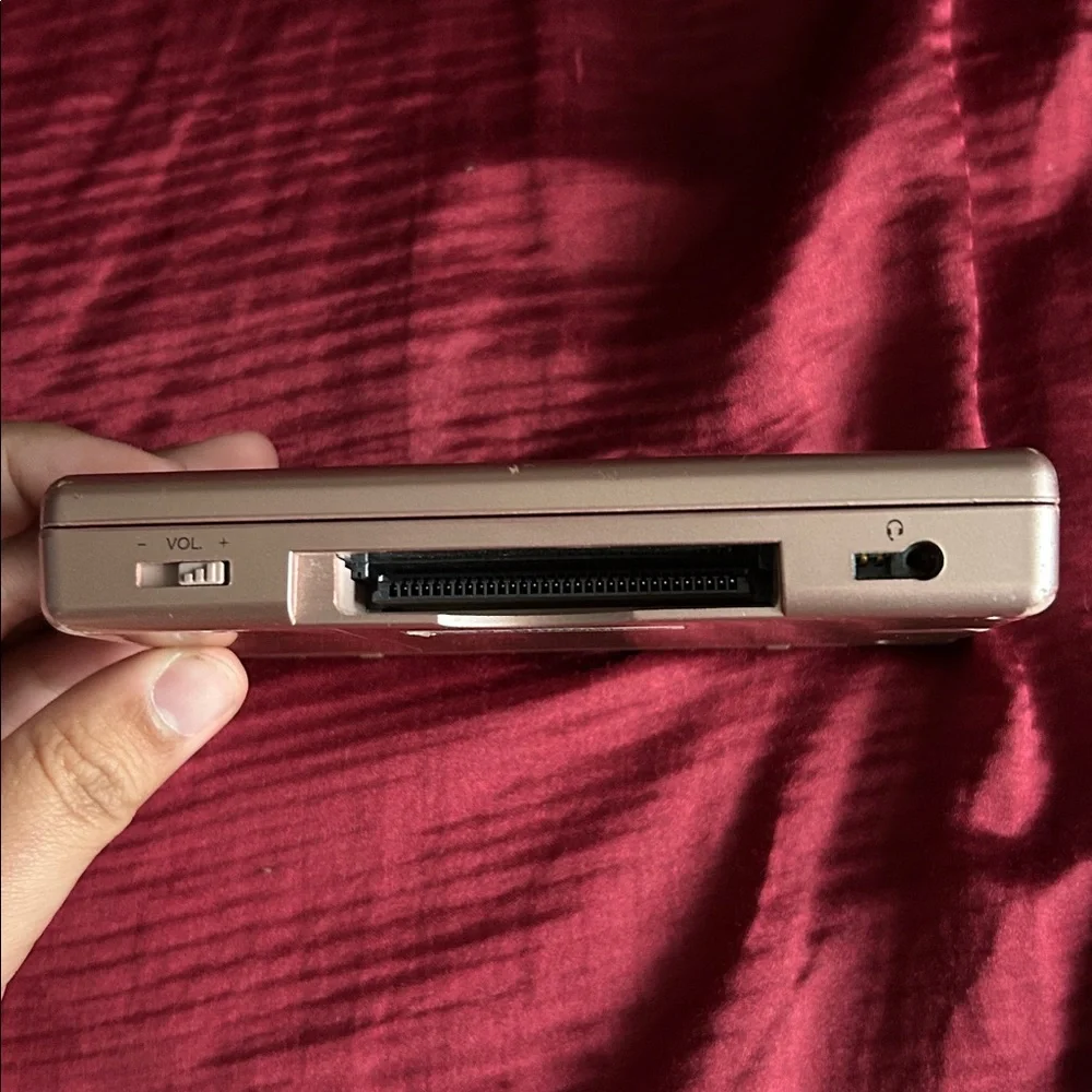 Original Nintendo Ds lite Rose Gold